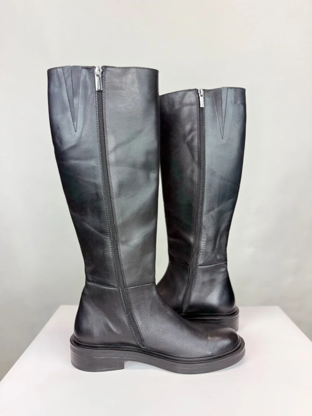 La CANADIENNE Black Leather Over-the-Knee Riding Boots
